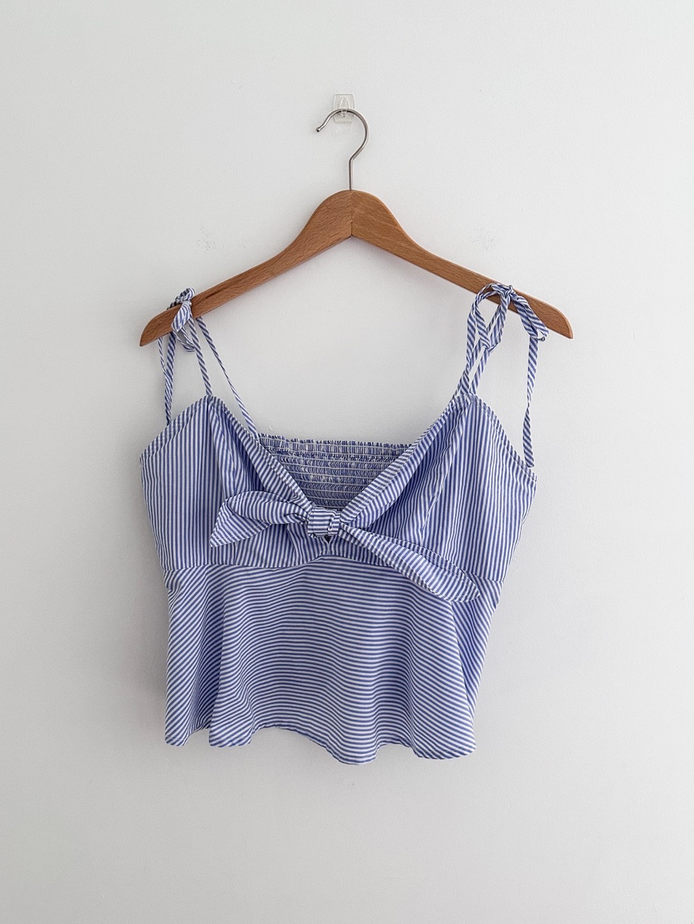 Maeve Anthropologie Blue Stripe Smocked Peplum Top Tie Front Cami Blouse Size 10 - Picture 2 of 8